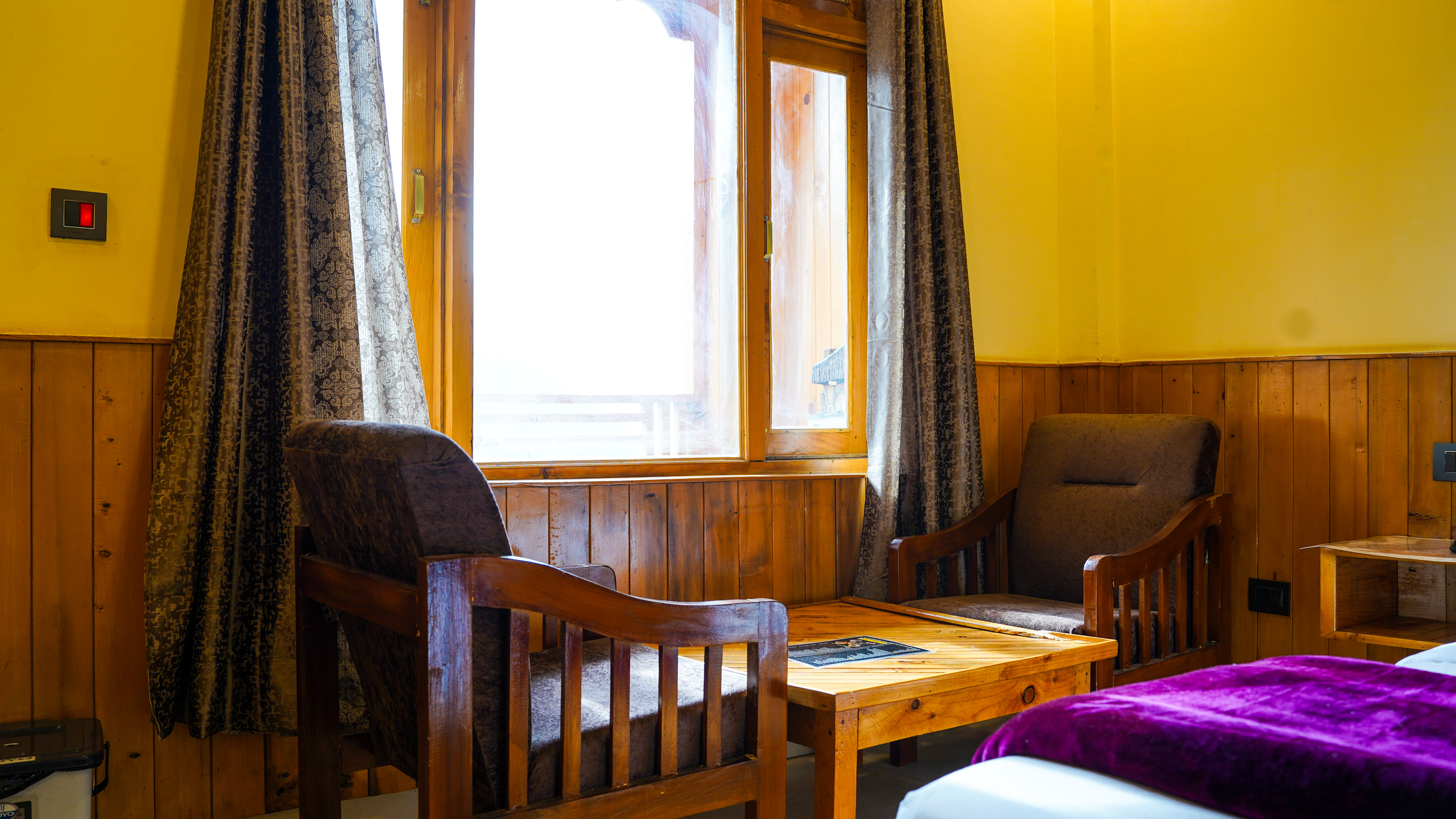 King Room with Mountain View