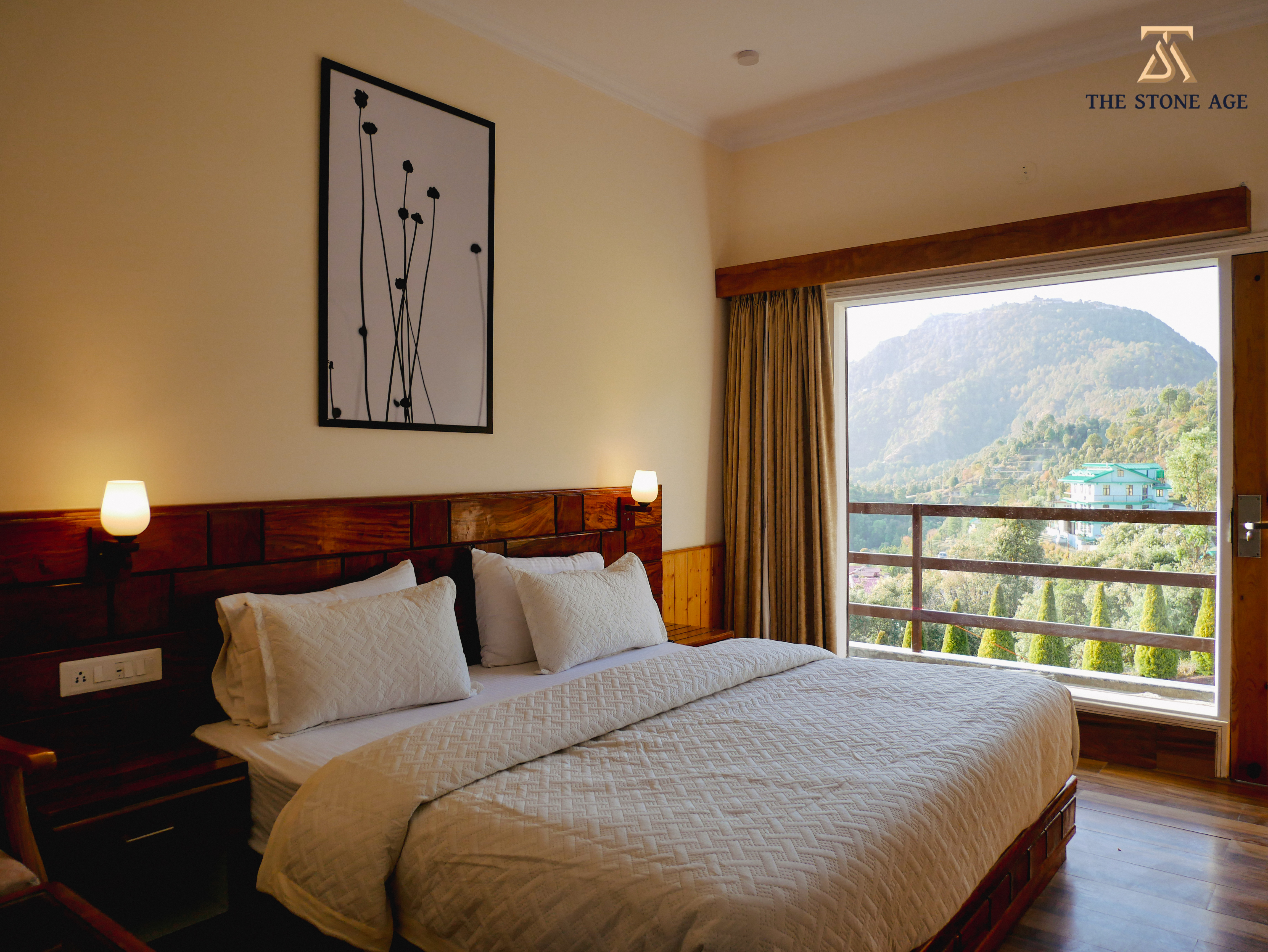 Double Room with Mountain View